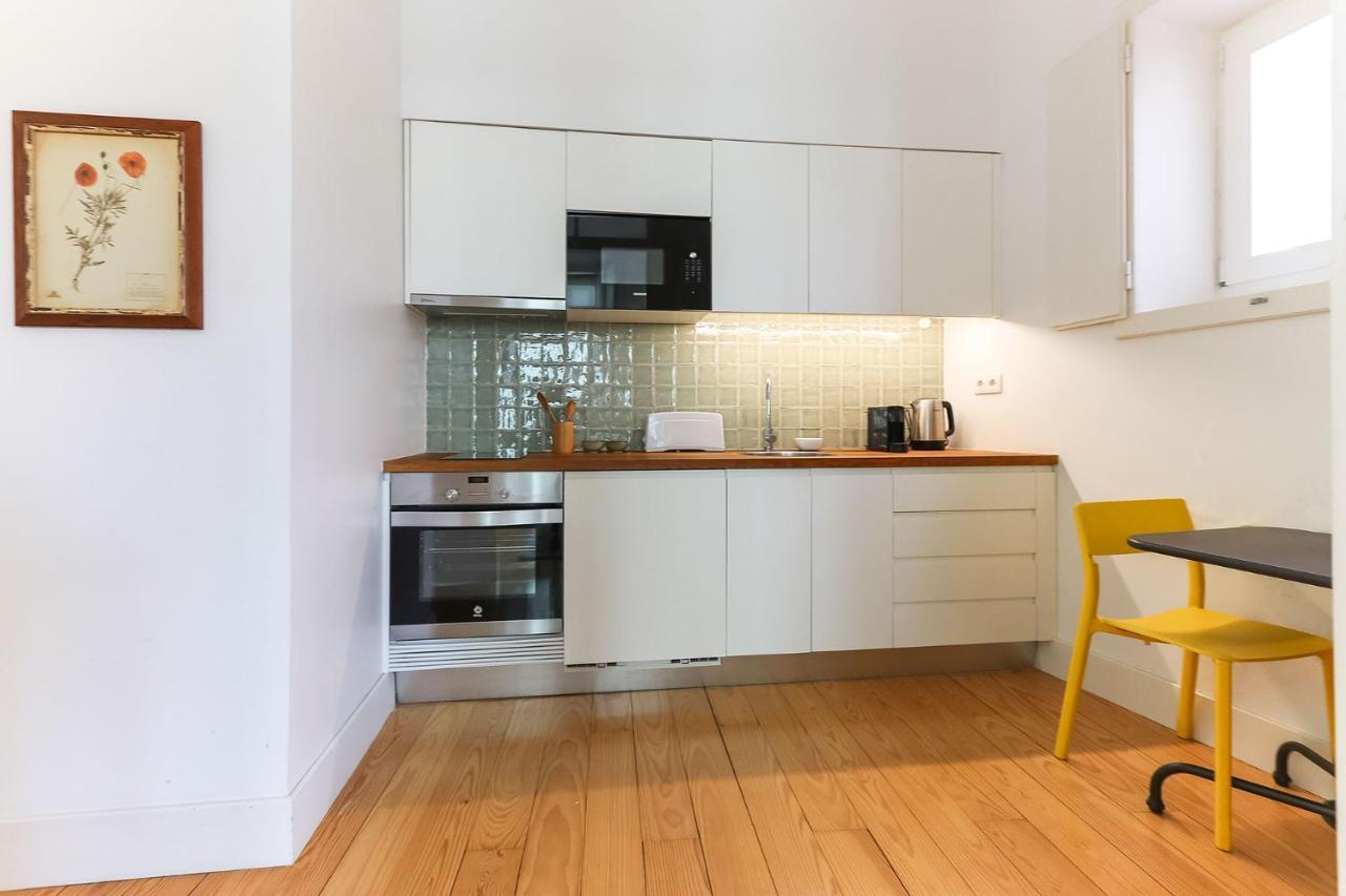 Alfama Deluxe By Homing Apartment Lisbon Exterior photo